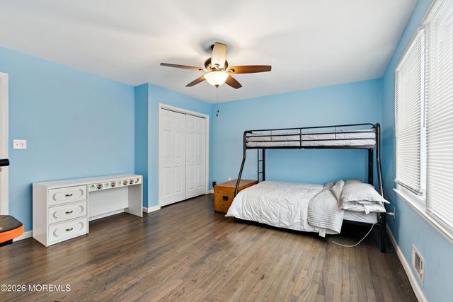 7 Thomas Street, Toms River, NJ 08753