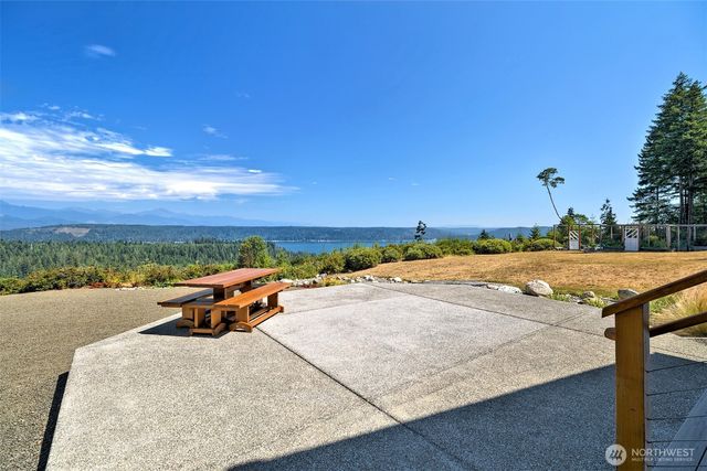 551 E Hyland Drive, Union, WA 98592
