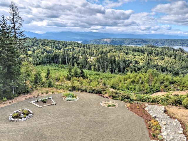 551 E Hyland Drive, Union, WA 98592