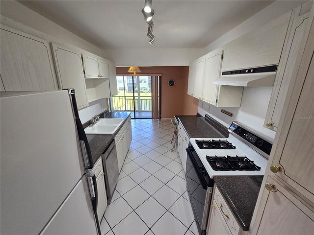 5980 TERRACE PARK DRIVE N 203, St Petersburg, FL 33709