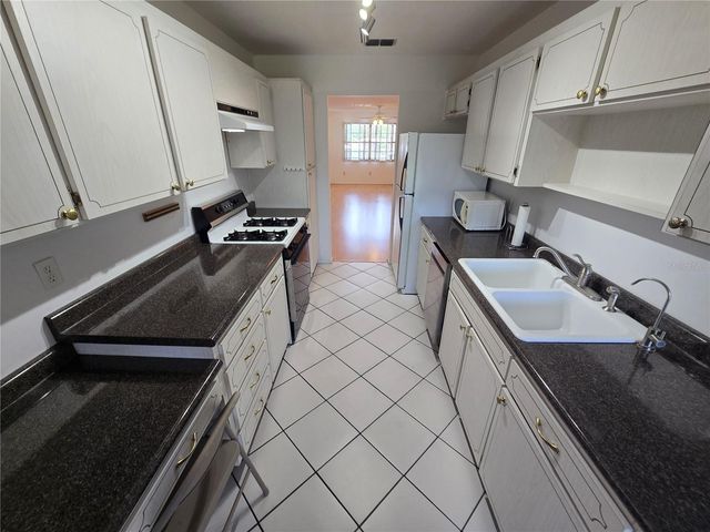 5980 TERRACE PARK DRIVE N 203, St Petersburg, FL 33709