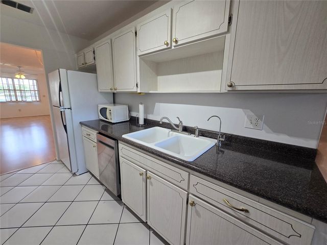 5980 TERRACE PARK DRIVE N 203, St Petersburg, FL 33709