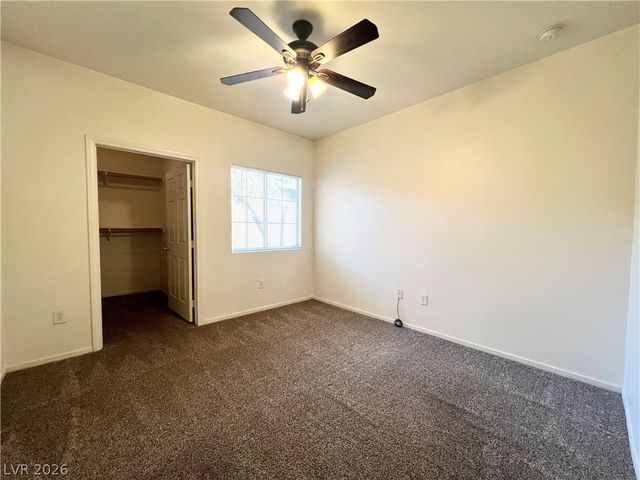 833 Aspen Peak Loop 214, Henderson, NV 89011