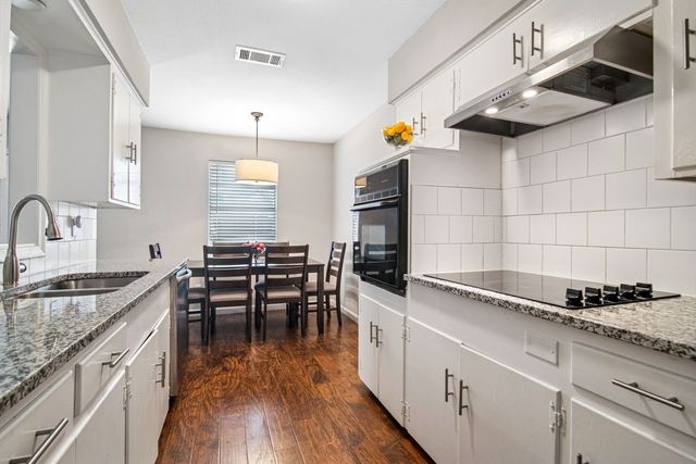 2404 17th Street, Plano, TX 75074