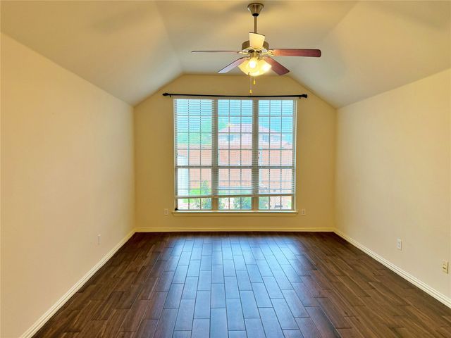 7105 Handen Drive, Rowlett, TX 75089