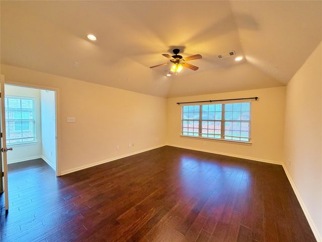 7105 Handen Drive, Rowlett, TX 75089