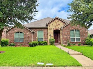 7105 Handen Drive, Rowlett, TX 75089