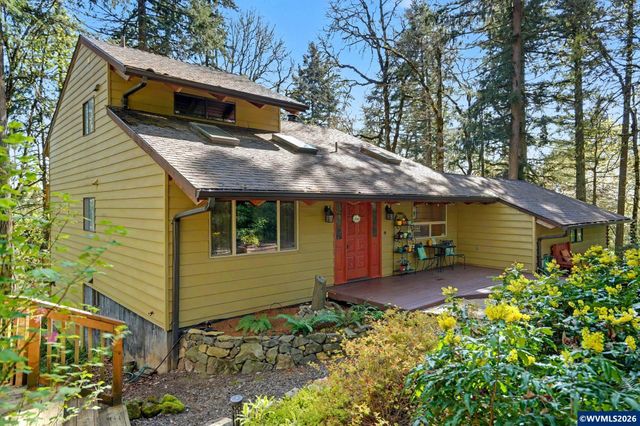 9855 Liberty Rd S, Salem, OR 97306
