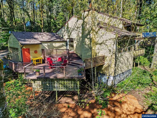 9855 Liberty Rd S, Salem, OR 97306