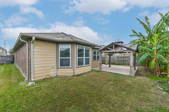 2206 Hidden Meadow Lane, Pearland, TX 77089