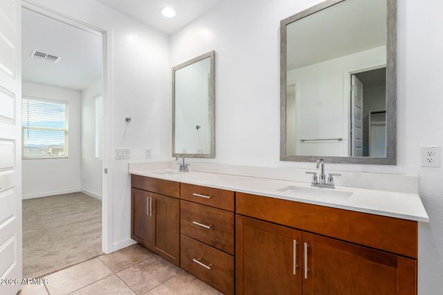 9120 W ROMA Avenue, Phoenix, AZ 85037