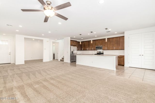 9120 W ROMA Avenue, Phoenix, AZ 85037