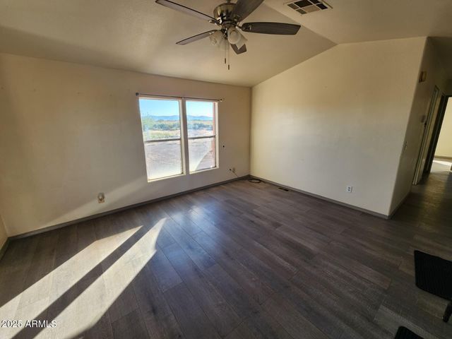 4901 W CHURELLA Trail, Double Adobe, AZ 85617