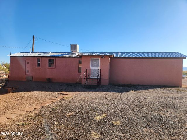 4901 W CHURELLA Trail, Double Adobe, AZ 85617