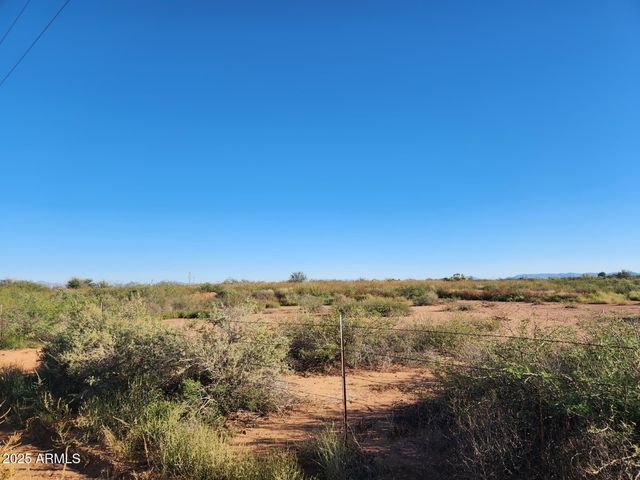 4901 W CHURELLA Trail, Double Adobe, AZ 85617
