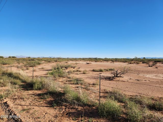 4901 W CHURELLA Trail, Double Adobe, AZ 85617