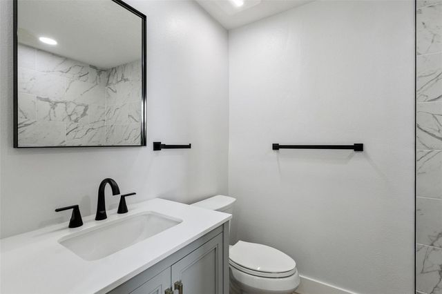 118 N GRANDVIEW STREET, Mount Dora, FL 32757