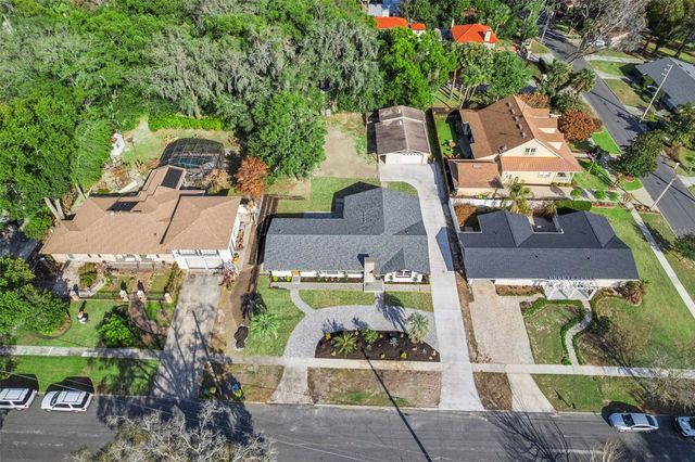 118 N GRANDVIEW STREET, Mount Dora, FL 32757