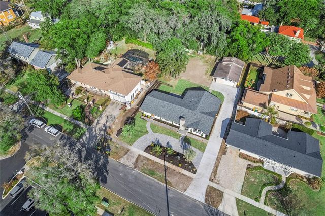 118 N GRANDVIEW STREET, Mount Dora, FL 32757