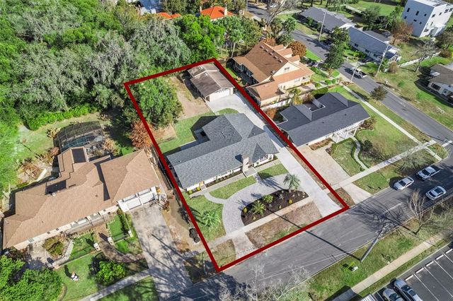 118 N GRANDVIEW STREET, Mount Dora, FL 32757
