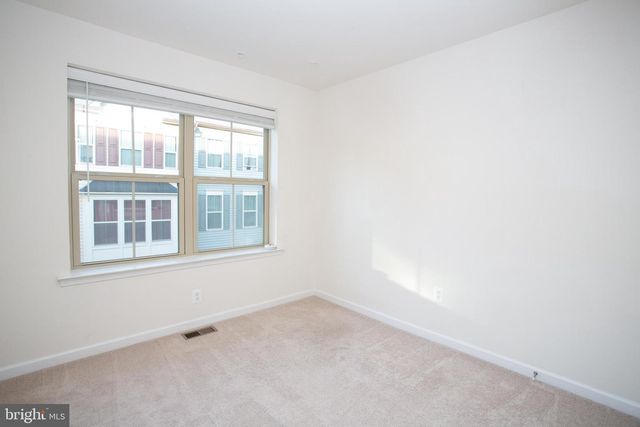 3214 LAUREL HILL RD, Hanover, MD 21076