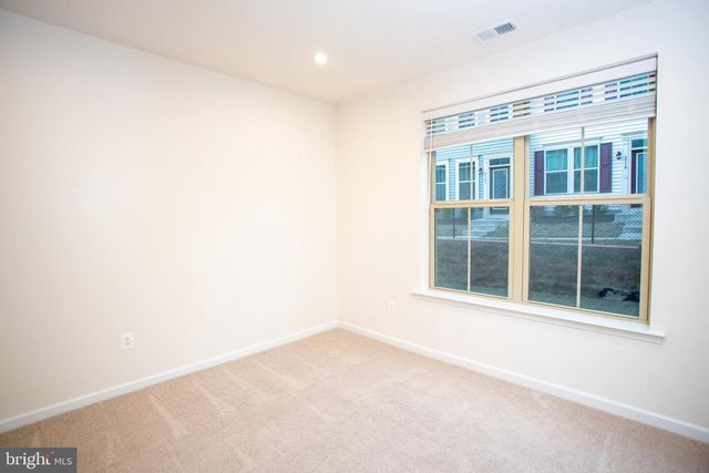 3214 LAUREL HILL RD, Hanover, MD 21076