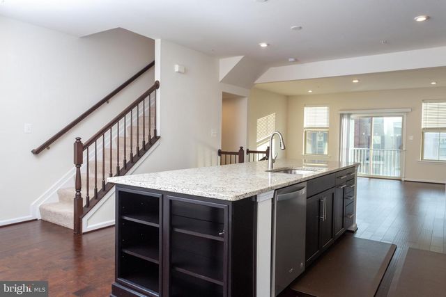 3214 LAUREL HILL RD, Hanover, MD 21076