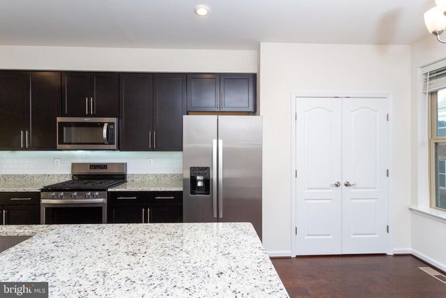 3214 LAUREL HILL RD, Hanover, MD 21076