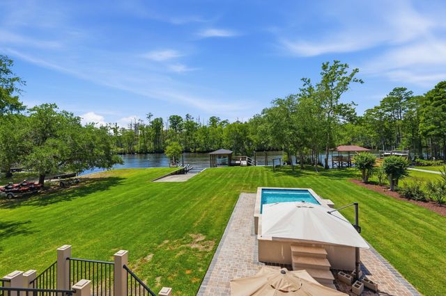 6052 Renata Ln., Myrtle Beach, SC 29588