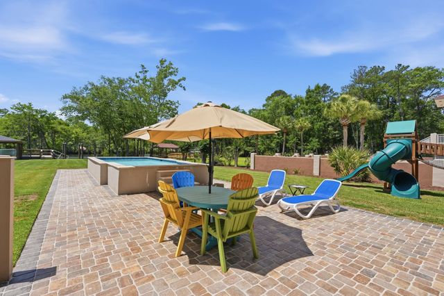 6052 Renata Ln., Myrtle Beach, SC 29588