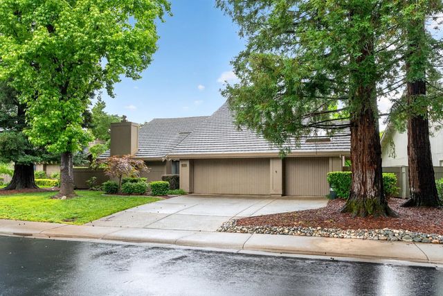 11526 Sutters Mill Cir, Gold River, CA 95670