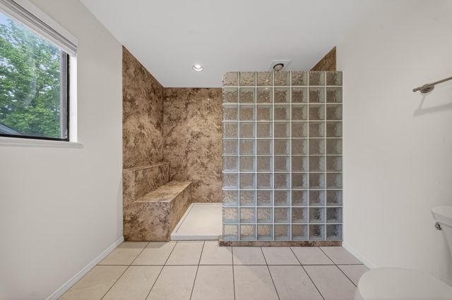 11526 Sutters Mill Cir, Gold River, CA 95670