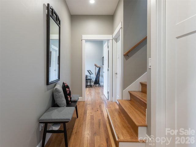 309 Ava Lane, Asheville, NC 28804