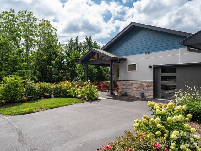 309 Ava Lane, Asheville, NC 28804