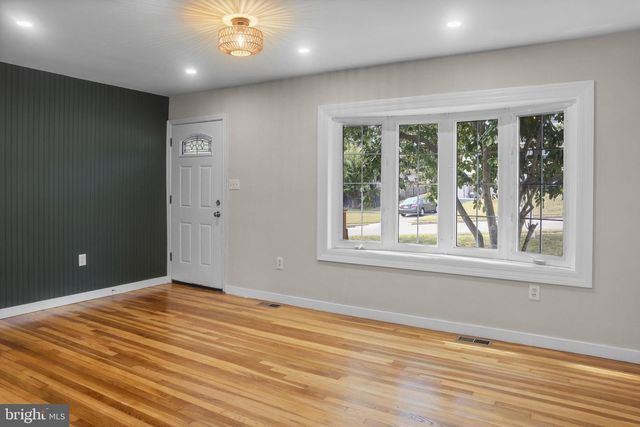1520 MARYLAND AVE, Woodbridge, VA 22191