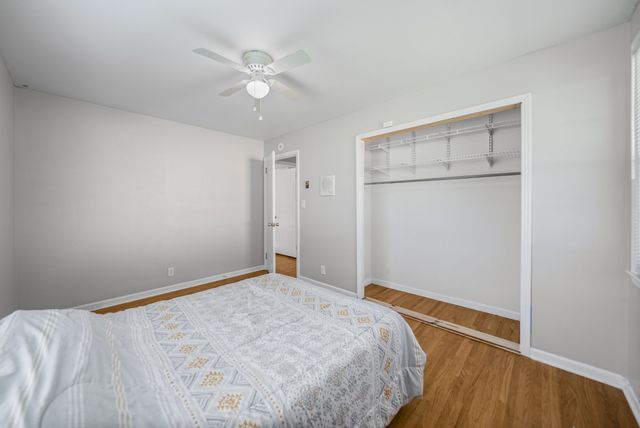 2154 N Meadow Dr, Clarksville, TN 37043