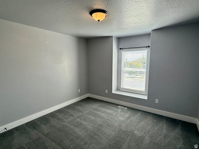 7081 N HOLLOW VIEW CT, Eagle Mountain, UT 84005
