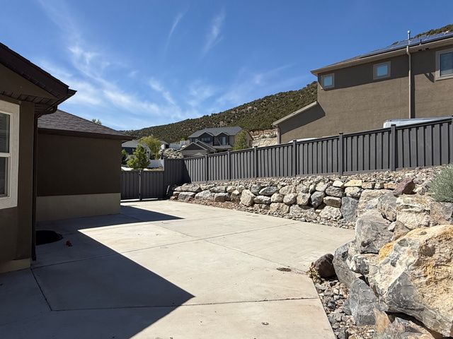 7081 N HOLLOW VIEW CT, Eagle Mountain, UT 84005