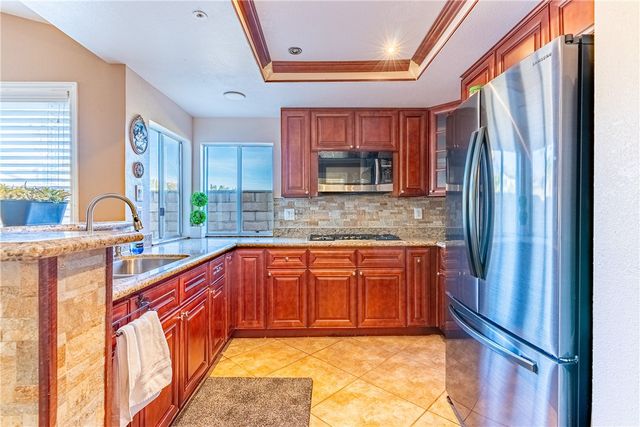 17190 Melon Avenue, Fontana, CA 92336