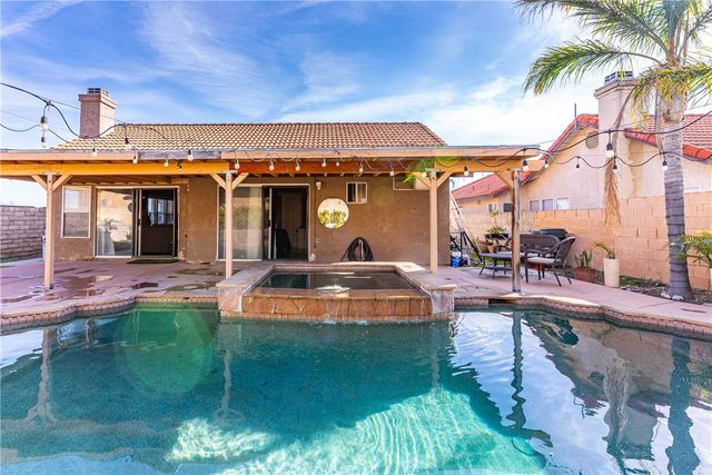 17190 Melon Avenue, Fontana, CA 92336