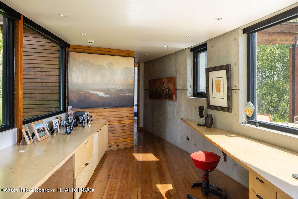 1955 W BOHNETTS Road, Jackson, WY 83001 photo 19