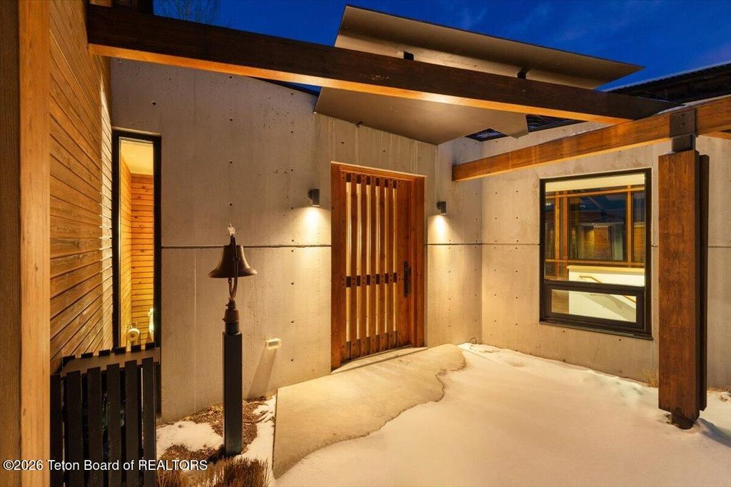 1955 W BOHNETTS Road, Jackson, WY 83001 photo 7