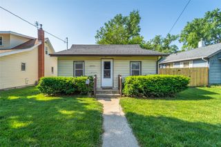2523 Des Moines Street, Des Moines, IA 50317