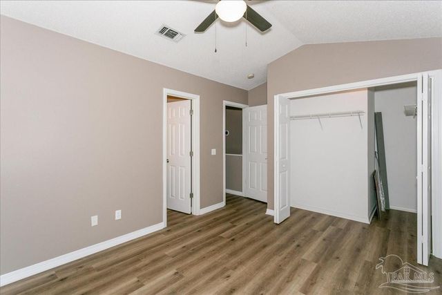 6922 Sea Turtle Cir, Navarre, FL 32566