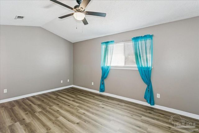 6922 Sea Turtle Cir, Navarre, FL 32566