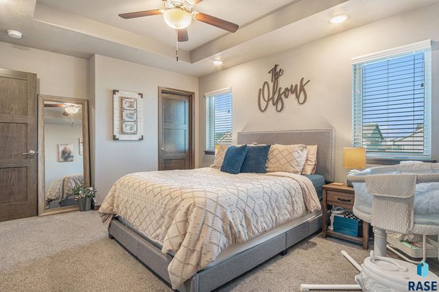 1120 Cypress Ave Avenue, Madison, SD 57042