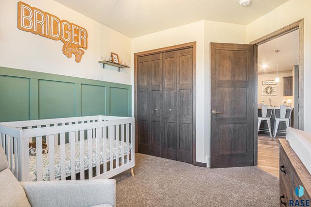 1120 Cypress Ave Avenue, Madison, SD 57042