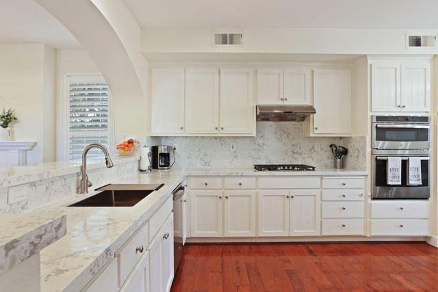 2736 Daisy Ln, Tracy, CA 95377