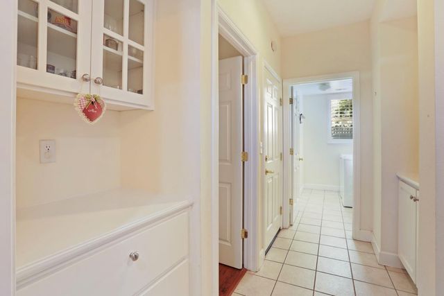 2736 Daisy Ln, Tracy, CA 95377