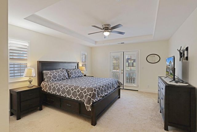 2736 Daisy Ln, Tracy, CA 95377